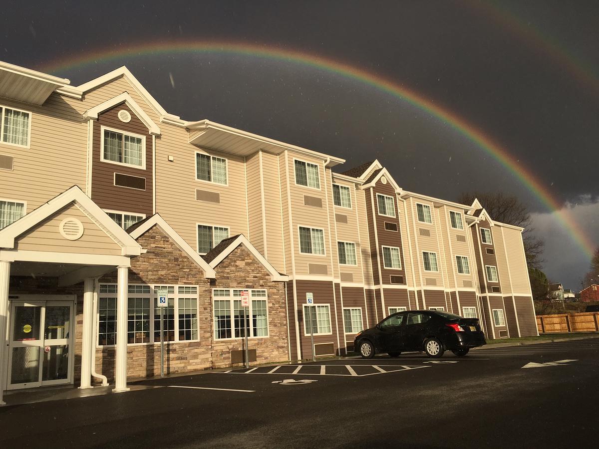 Microtel Inn & Suites By Wyndham Binghamton Exterior photo